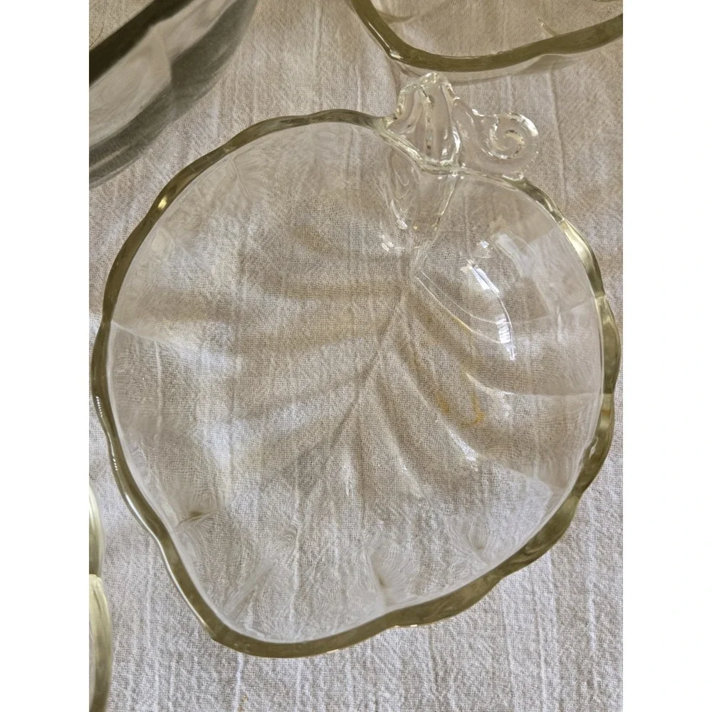 Vintage Clear Pressed Glass Leaf Bowl Set Large Serving Bowl‎ & 5 Dessert Bowls